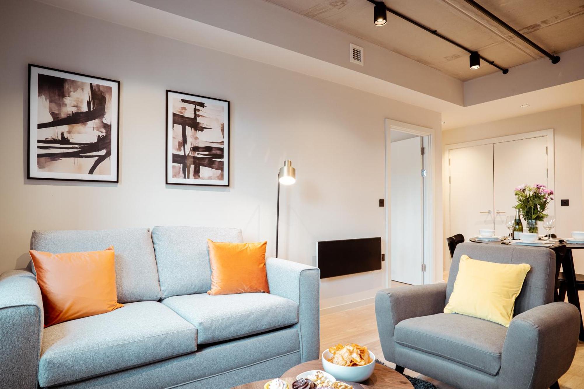 Luxury Pad Wifi Rooftop Garden Family Workers Apartment